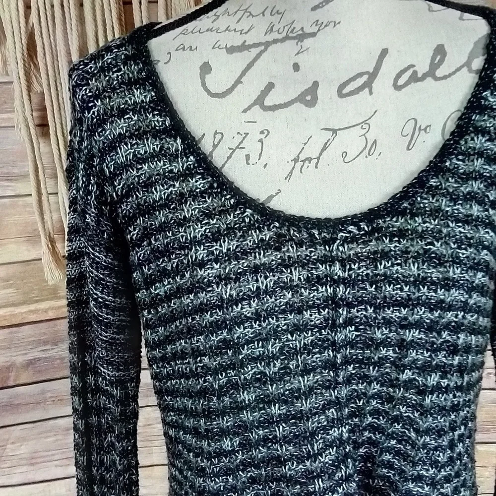 Free People | ‘Natal Melange’ Grey Knit Sweater - Picture 3 of 8